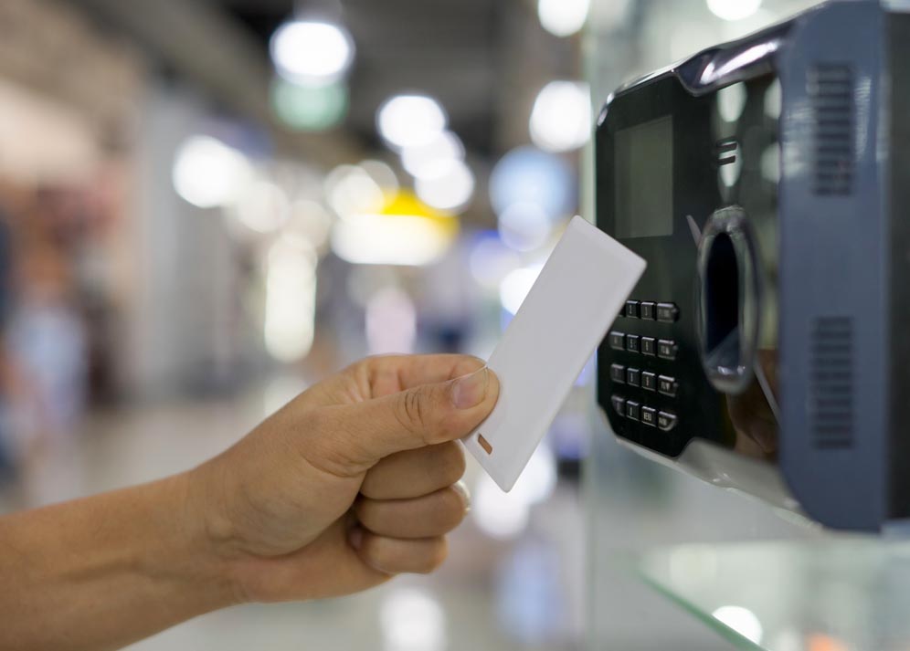 biometrics-on-card-2