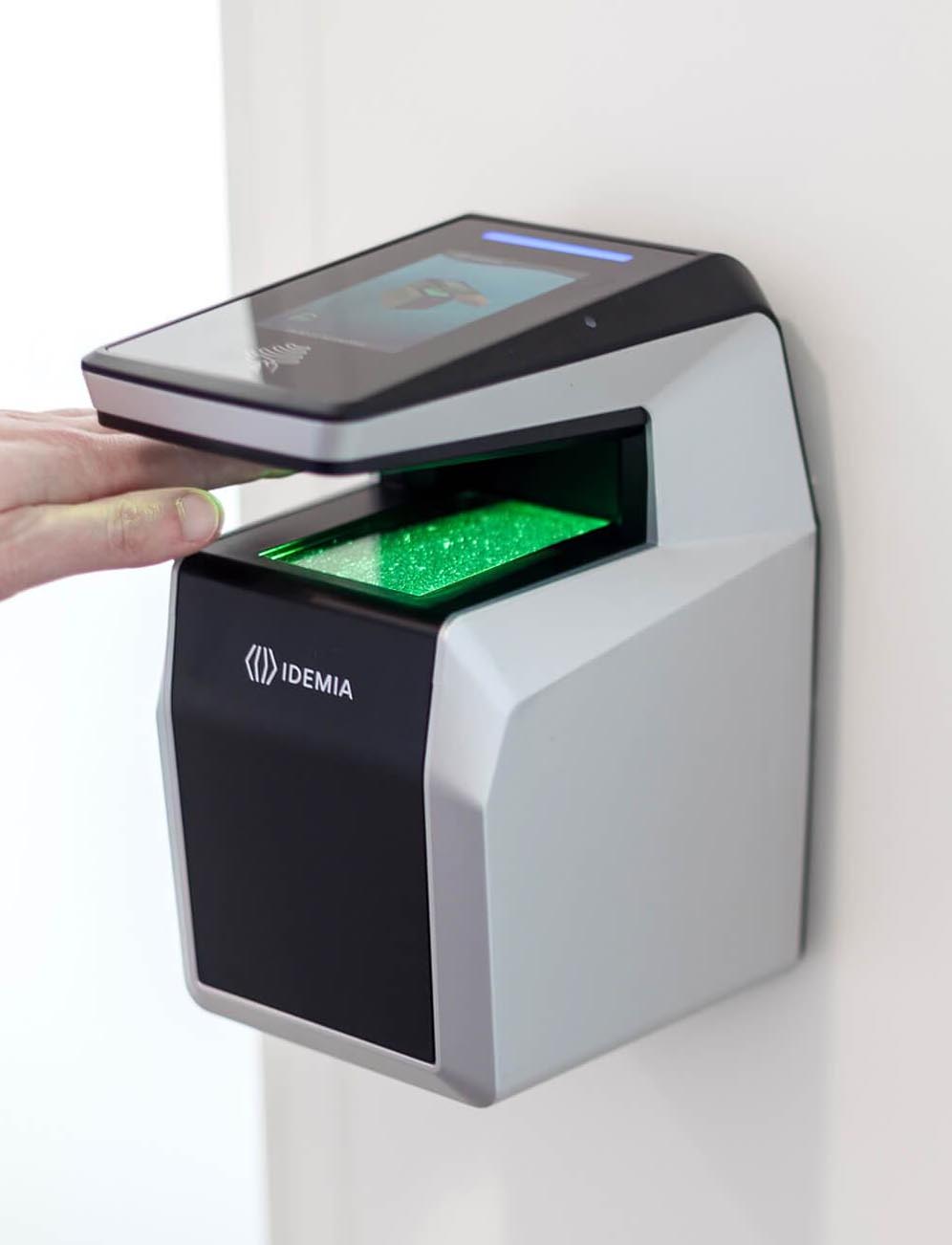 biometrics-on-card-5